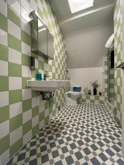 Modern Cosy Studio In Barbican - Green - F2 Leilighet London Eksteriør bilde